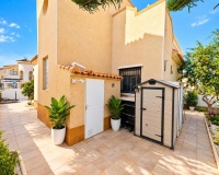 Resale - Villa - Orihuela - Orihuela Costa