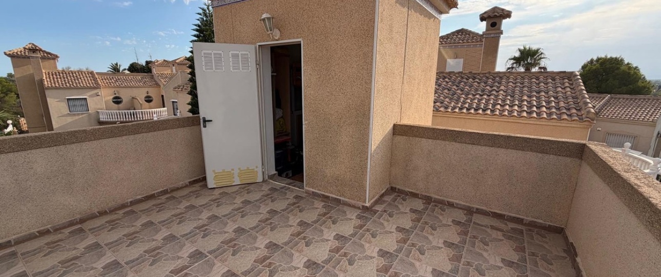 Resale - Villa - Orihuela - Orihuela Costa