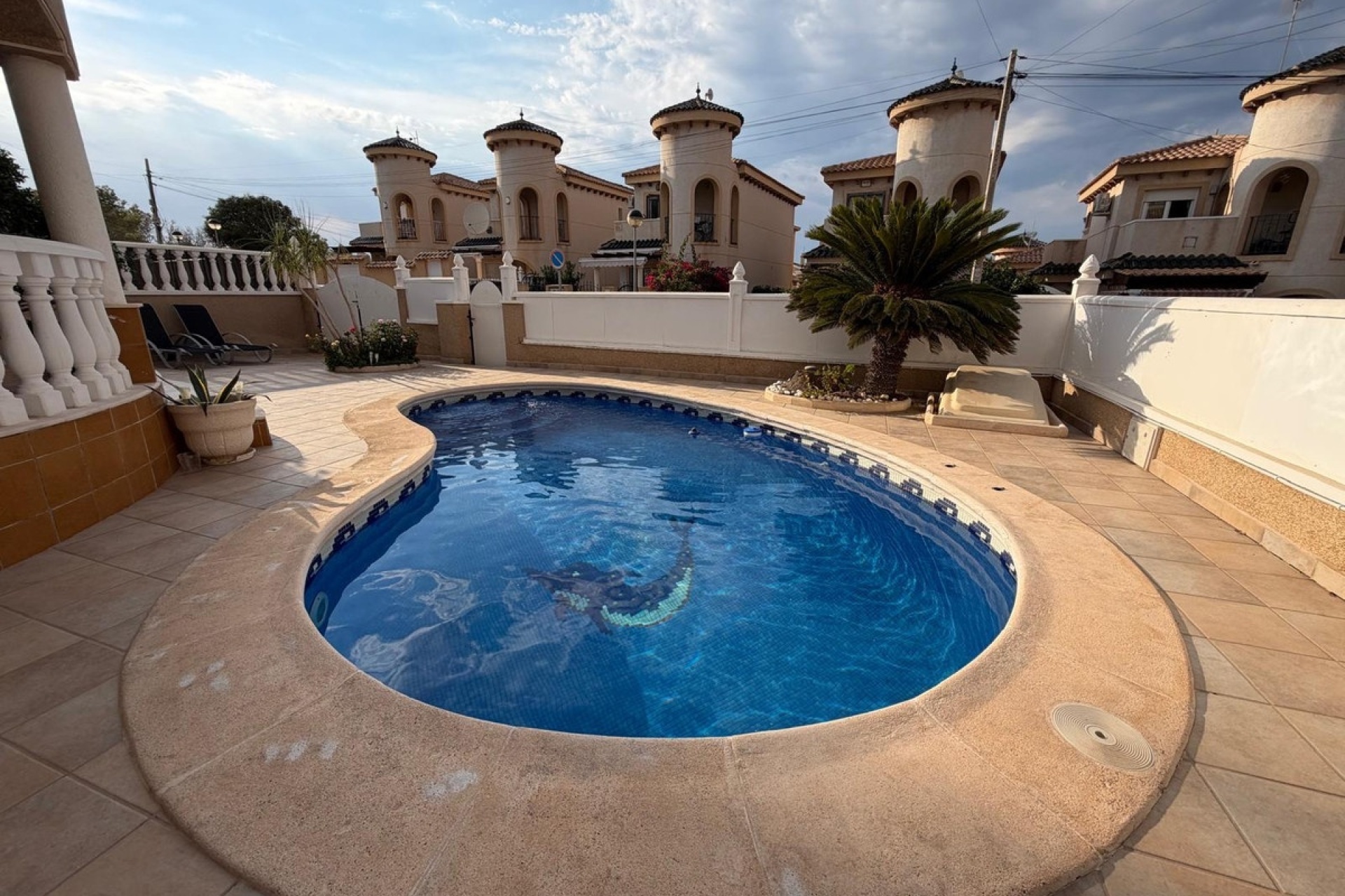 Resale - Villa - Orihuela - Orihuela Costa