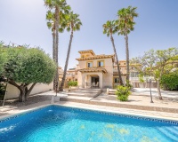 Resale - Villa - Orihuela - Orihuela Costa