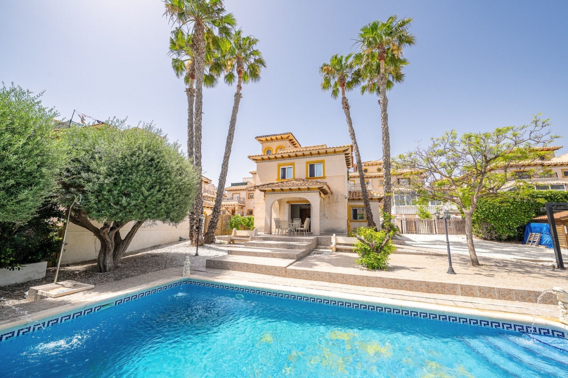 Resale - Villa - Orihuela - Orihuela Costa