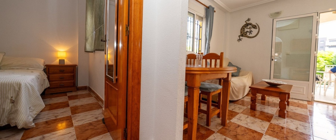 Resale - Villa - Orihuela - Orihuela Costa