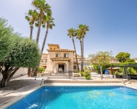 Resale - Villa - Orihuela - Orihuela Costa