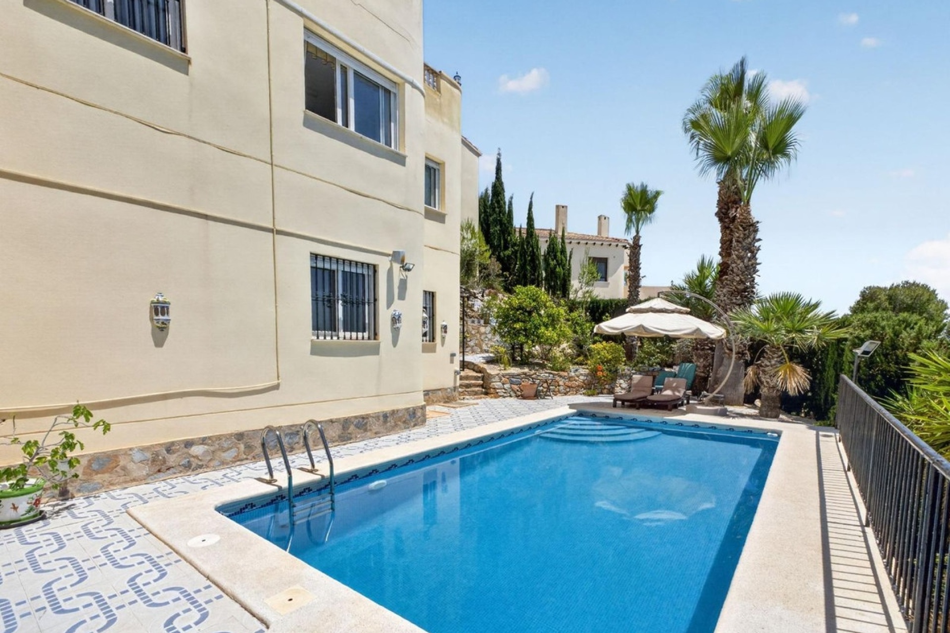 Resale - Villa - Orihuela - Orihuela Costa