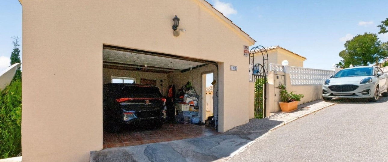 Resale - Villa - Orihuela - Orihuela Costa