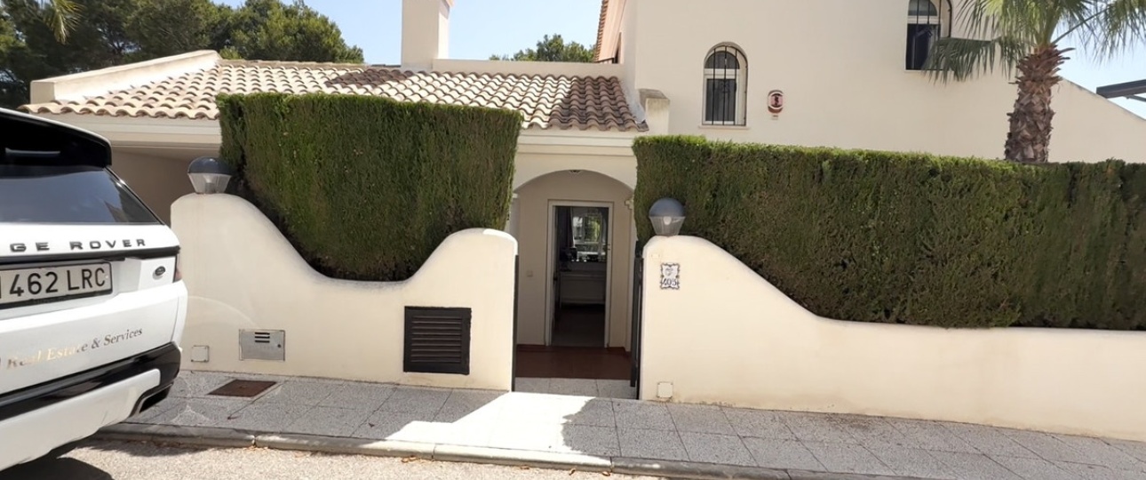 Resale - Villa - Orihuela - Orihuela Costa