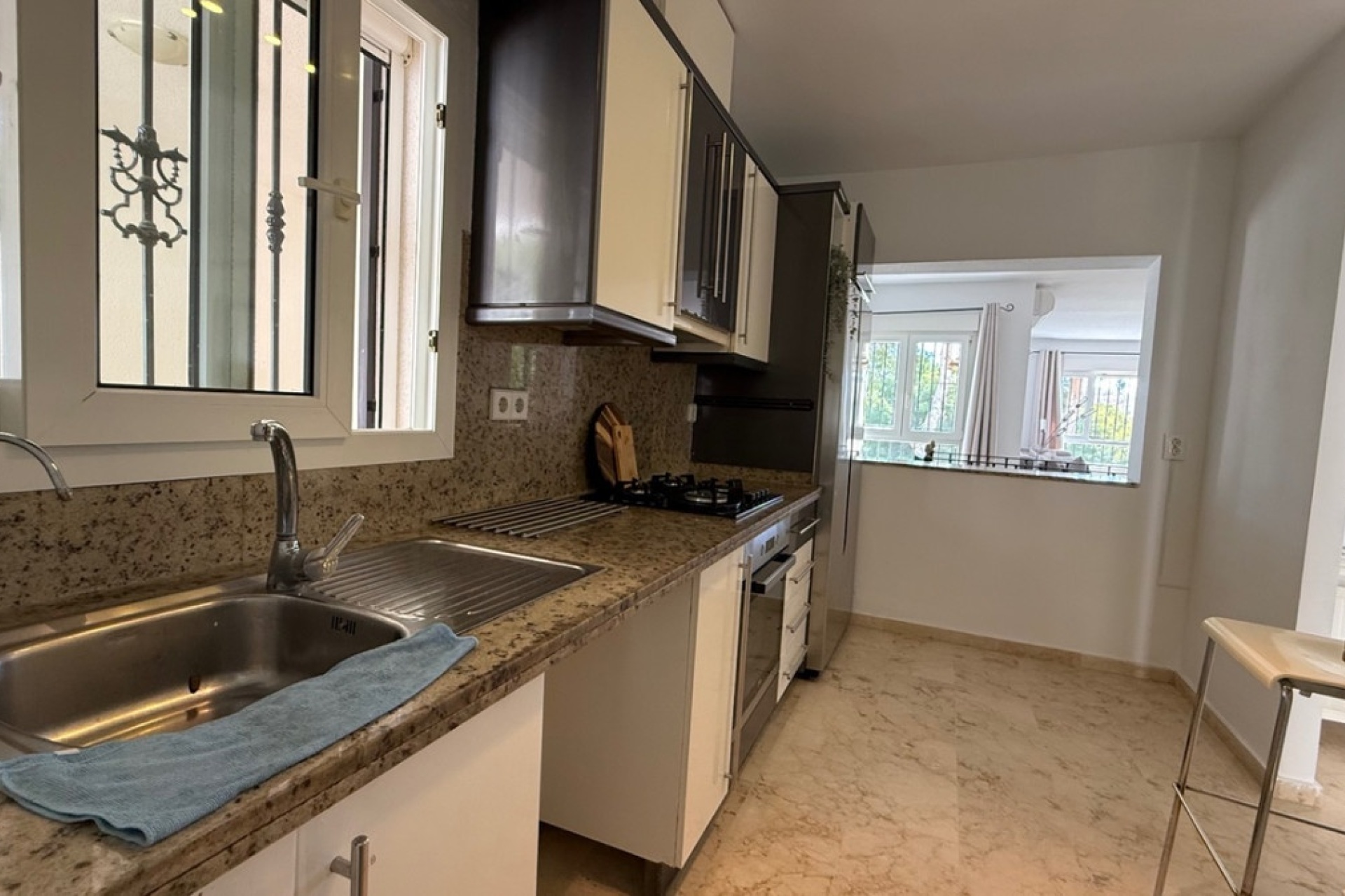 Resale - Villa - Orihuela - Orihuela Costa