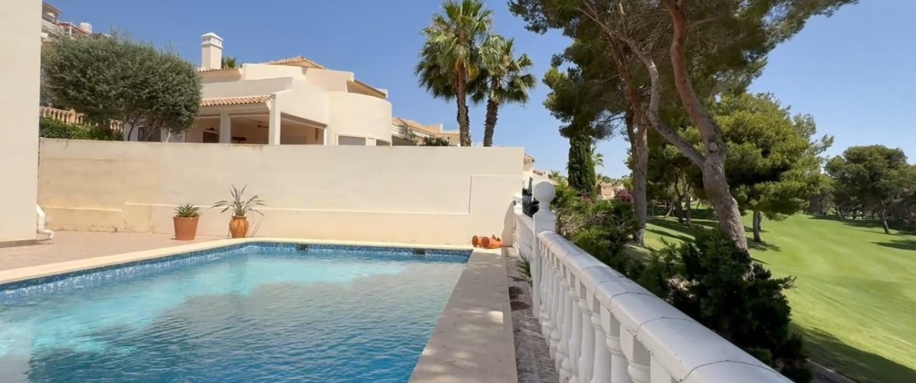 Resale - Villa - Orihuela - Orihuela Costa