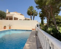 Resale - Villa - Orihuela - Orihuela Costa