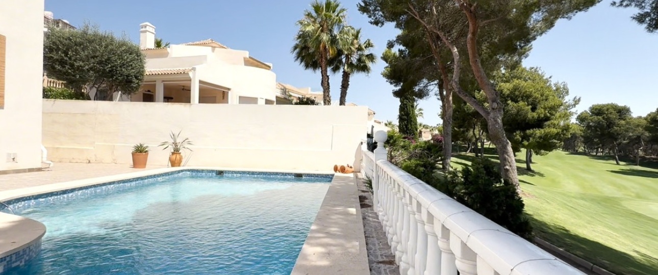 Resale - Villa - Orihuela - Orihuela Costa