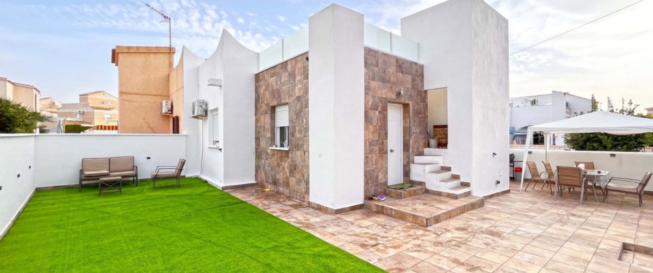 Resale - Villa - Orihuela - Playa Flamenca