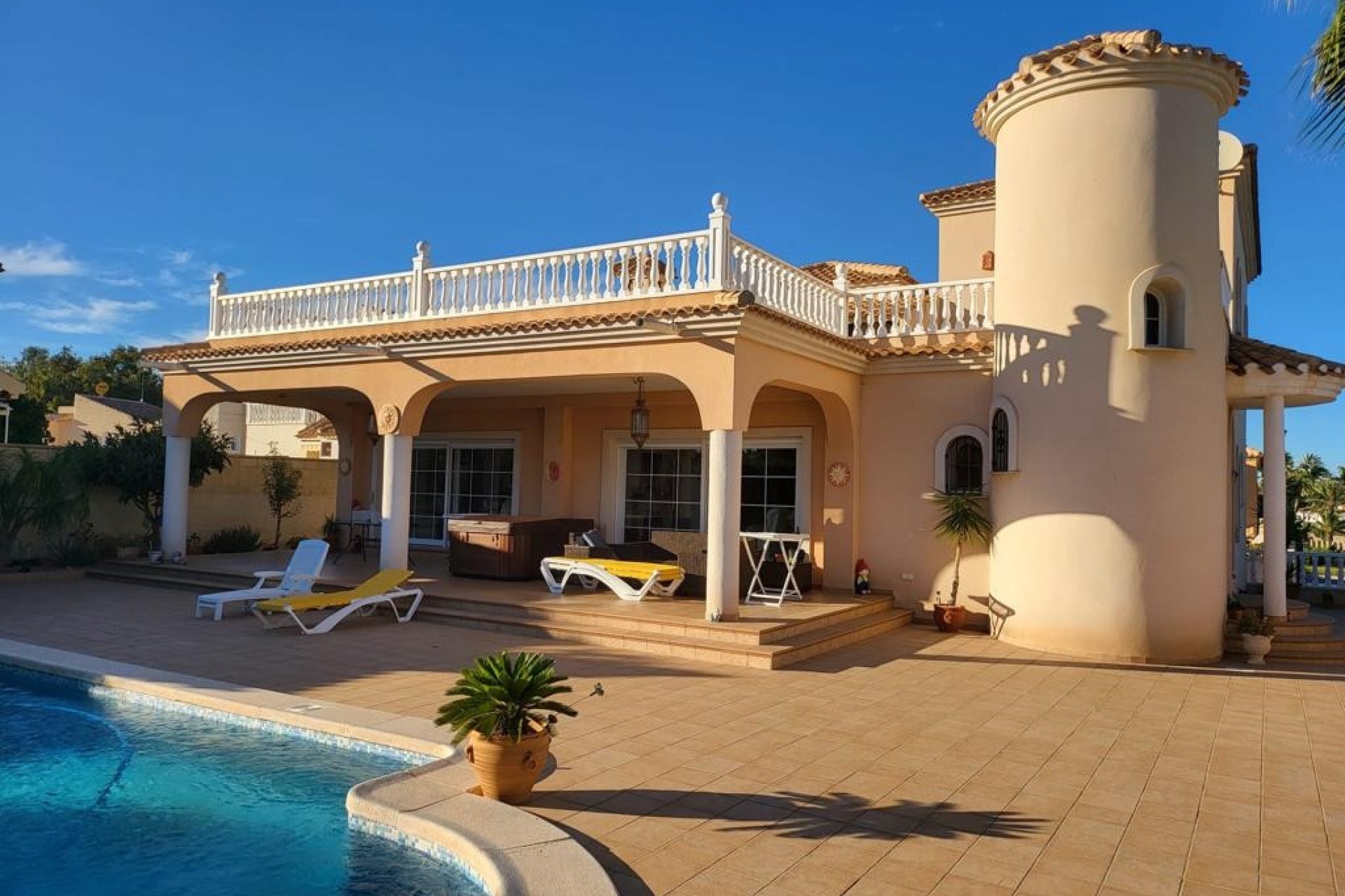 Resale - Villa - Orihuela - Playa Flamenca