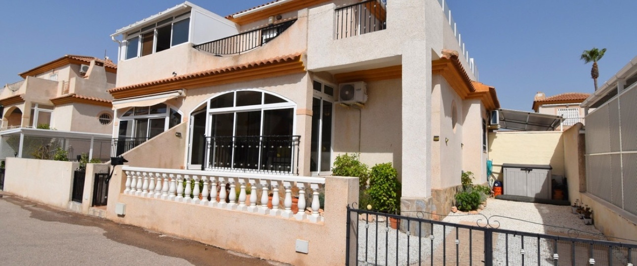 Resale - Villa - Orihuela - Playa Flamenca