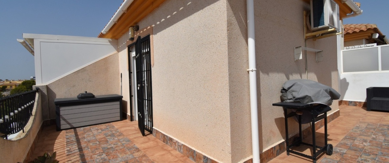 Resale - Villa - Orihuela - Playa Flamenca