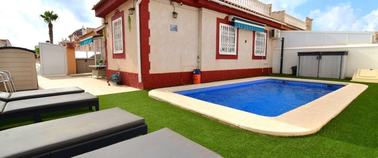 Resale - Villa - Orihuela - Playa Flamenca