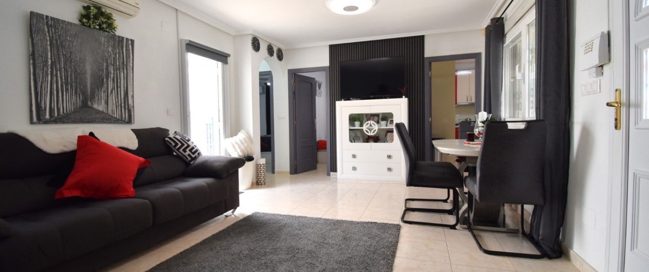 Resale - Villa - Orihuela - Playa Flamenca
