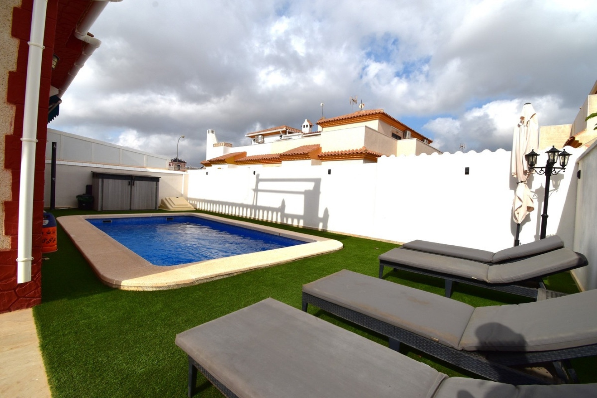 Resale - Villa - Orihuela - Playa Flamenca