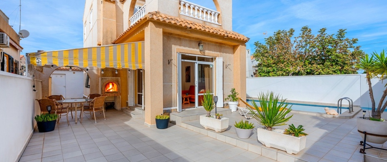 Resale - Villa - Orihuela - Playa Flamenca