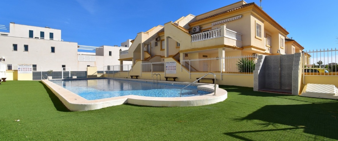 Resale - Villa - Orihuela - Playa Flamenca