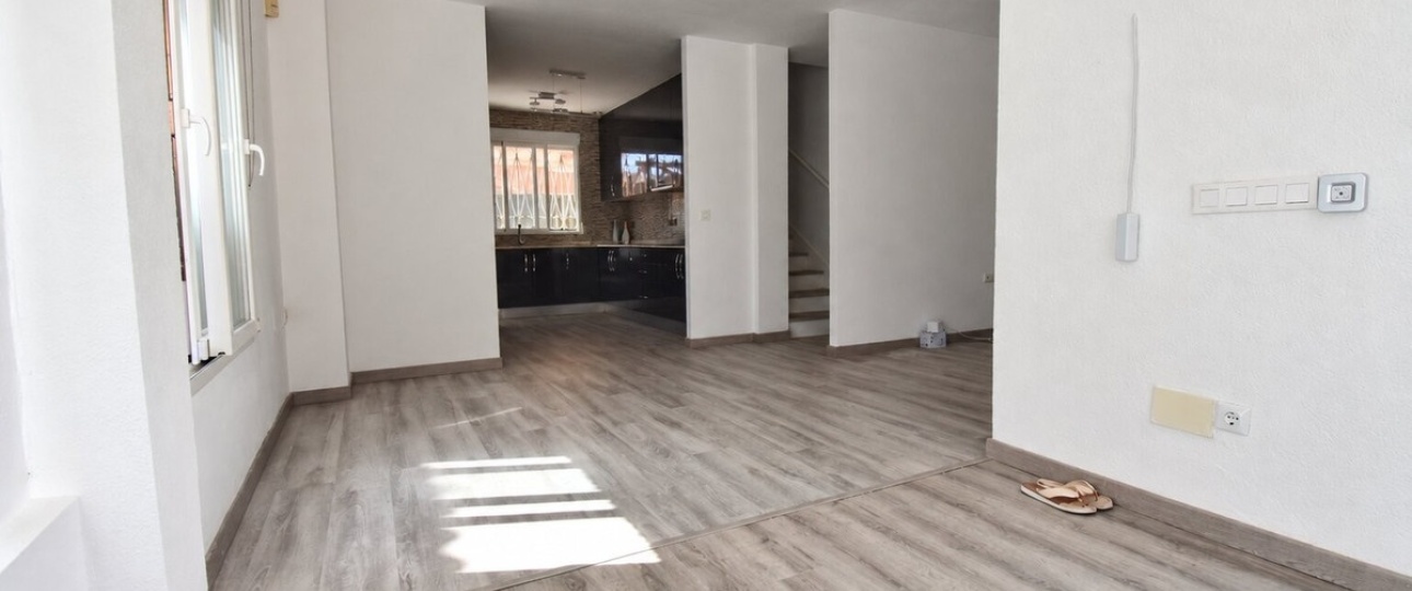 Resale - Villa - Orihuela - Playa Flamenca