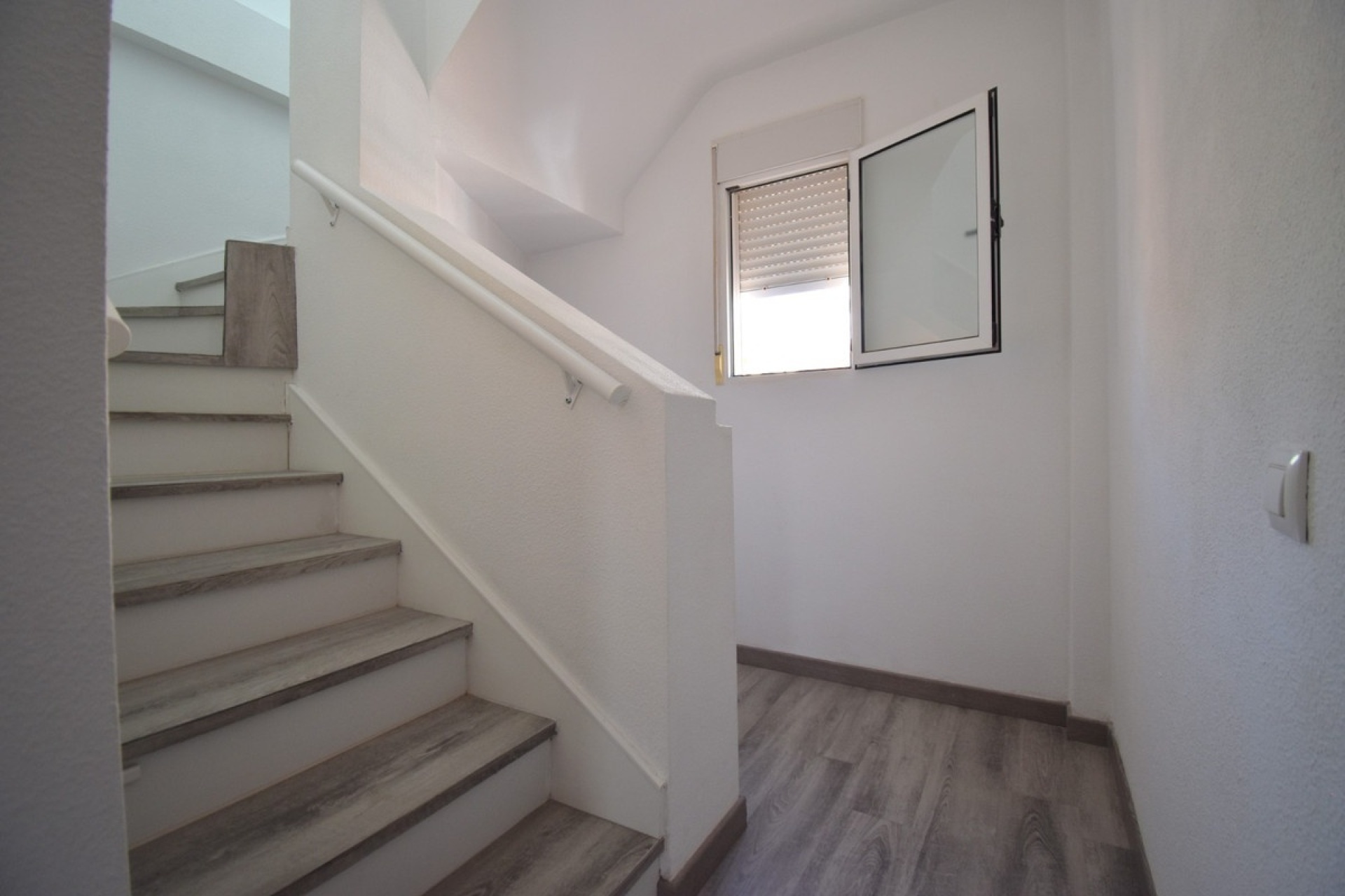 Resale - Villa - Orihuela - Playa Flamenca