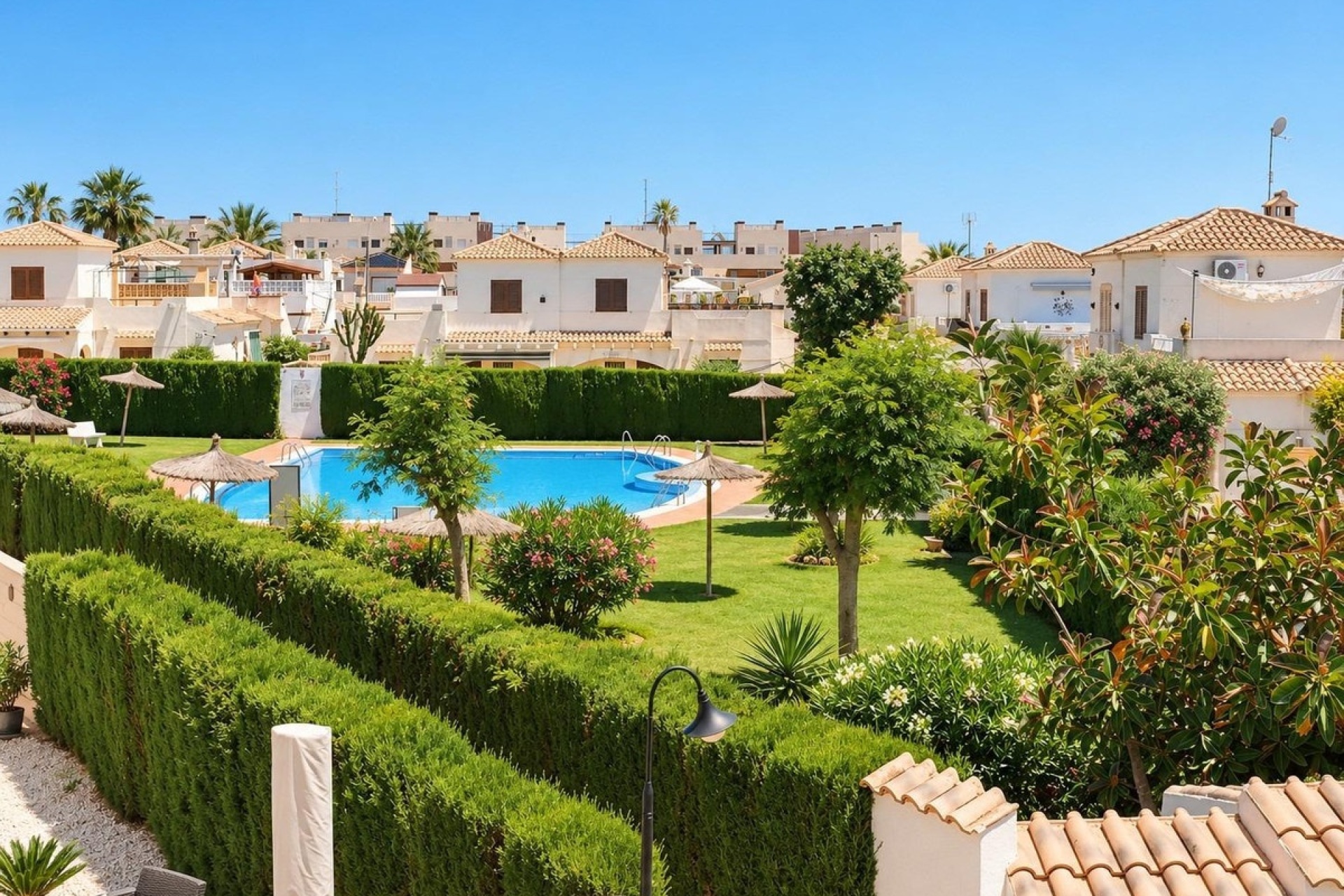 Resale - Villa - Orihuela - Playa Flamenca