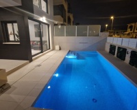 Resale - Villa - Orihuela - Punta Prima