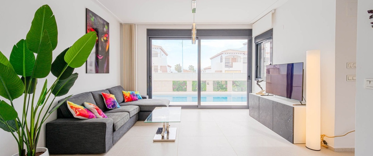 Resale - Villa - Orihuela - Punta Prima