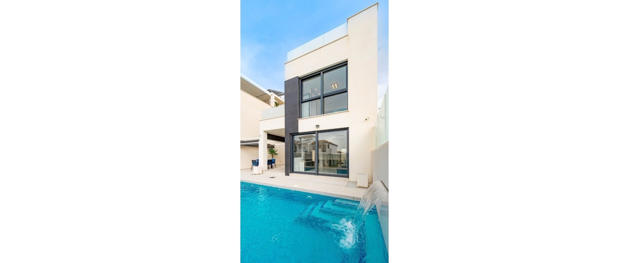 Resale - Villa - Orihuela - Punta Prima