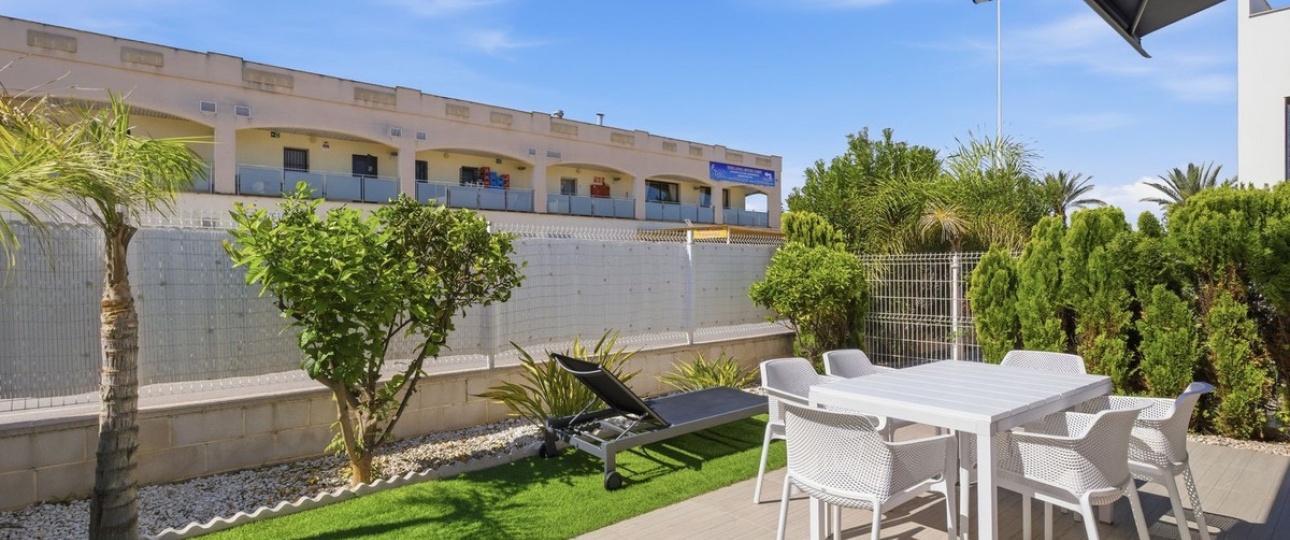 Resale - Villa - Orihuela - Punta Prima