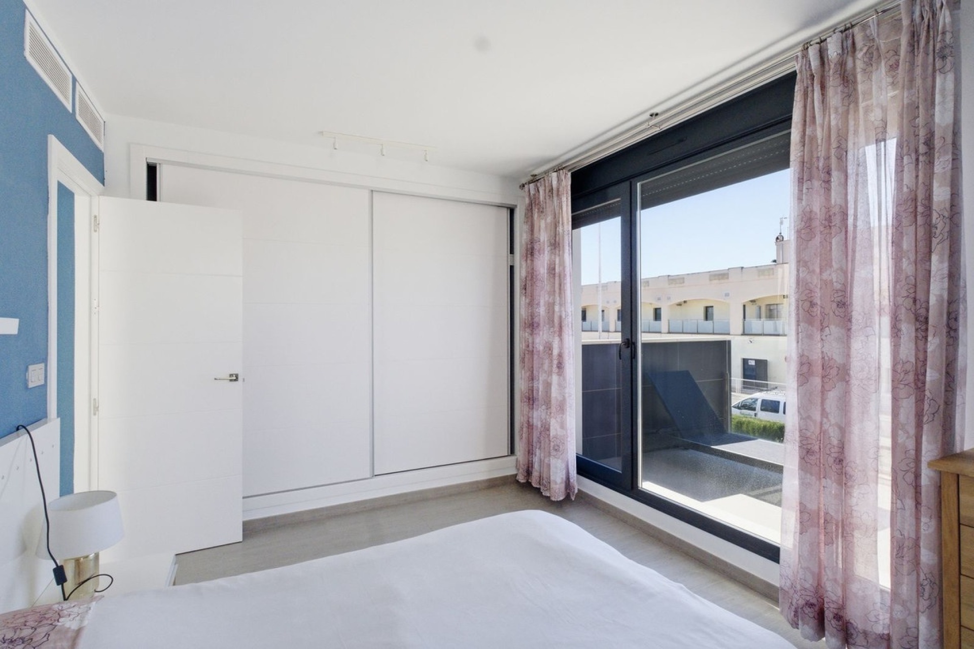 Resale - Villa - Orihuela - Punta Prima
