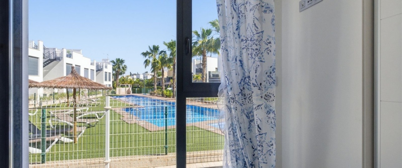 Resale - Villa - Orihuela - Punta Prima