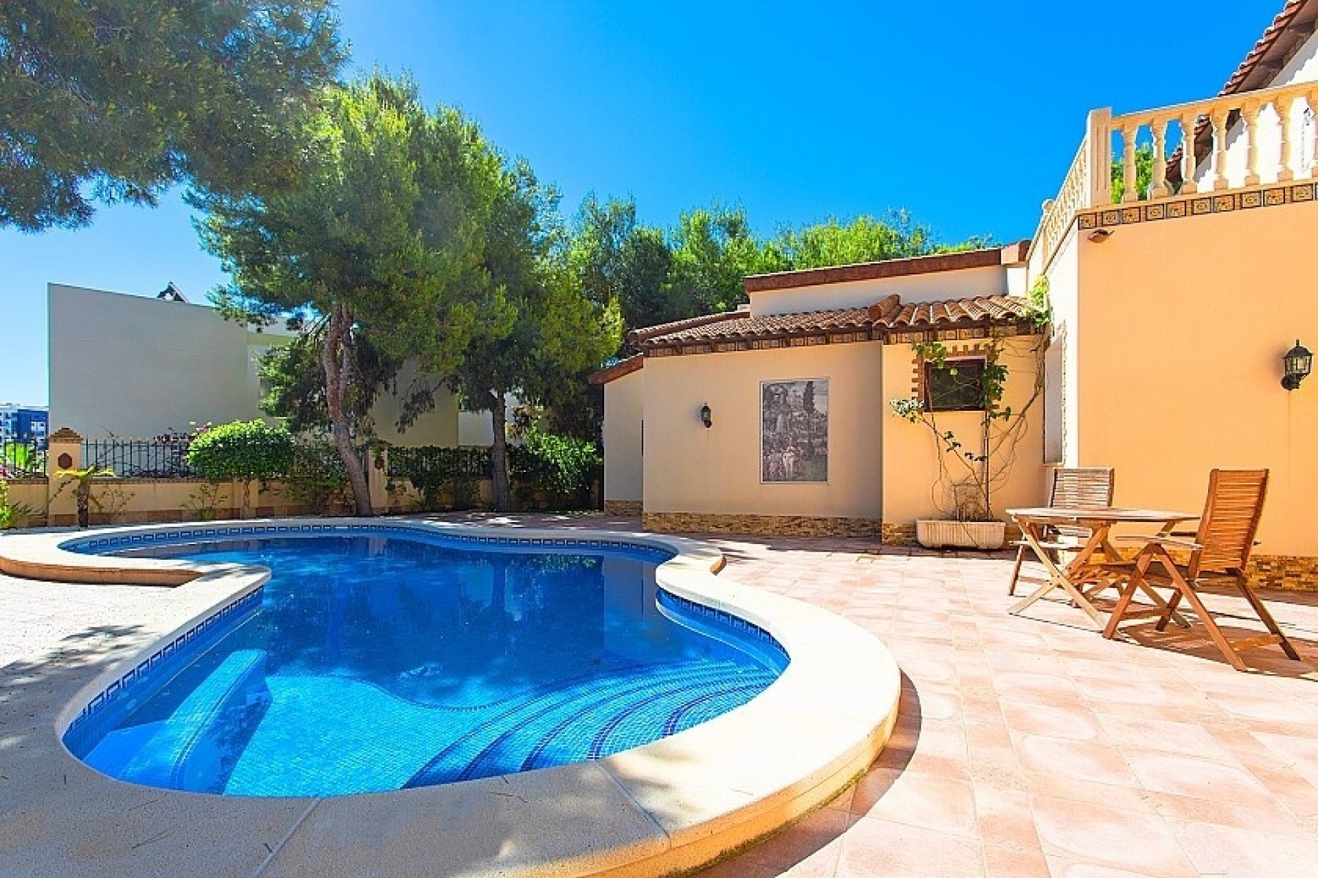 Resale - Villa - Orihuela - Punta Prima