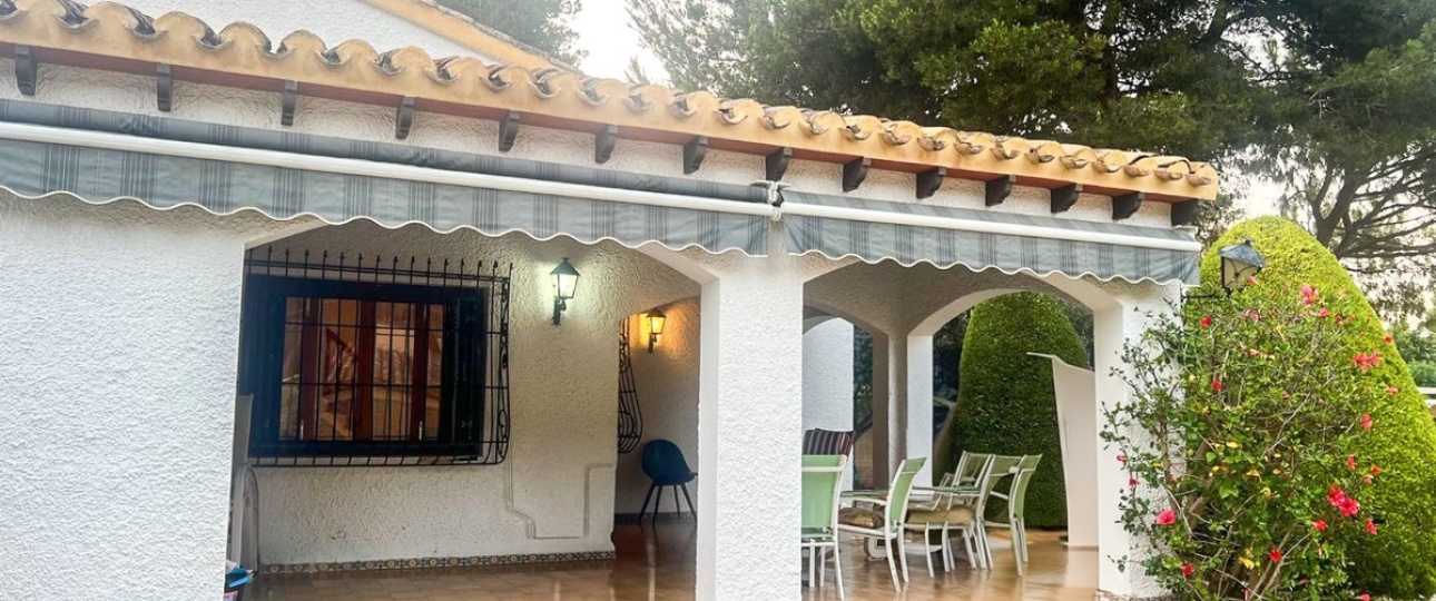 Resale - Villa - Orihuela - Punta Prima