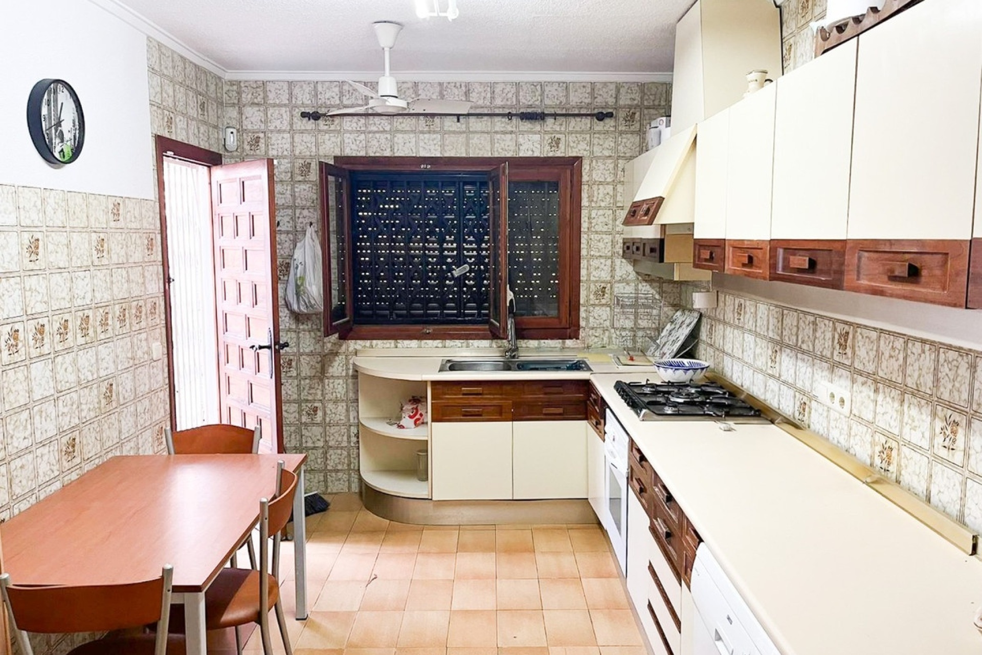 Resale - Villa - Orihuela - Punta Prima