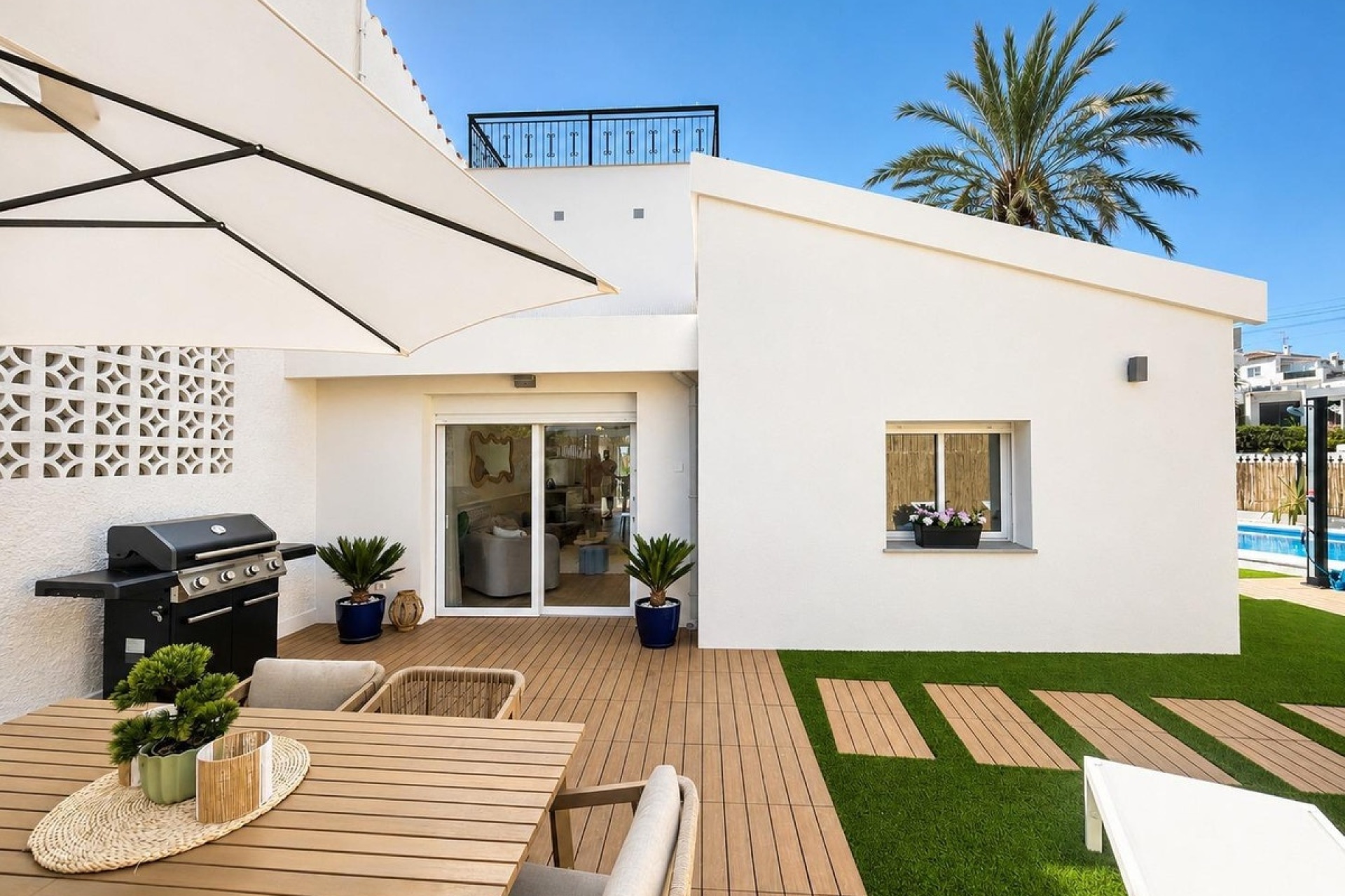 Resale - Villa - Orihuela - Punta Prima