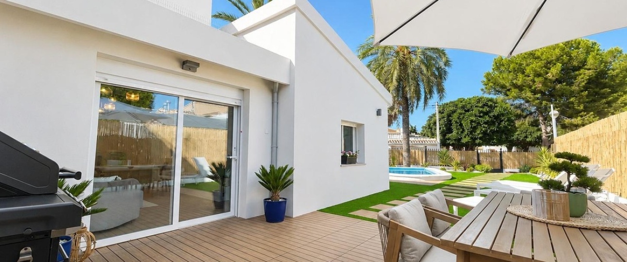 Resale - Villa - Orihuela - Punta Prima