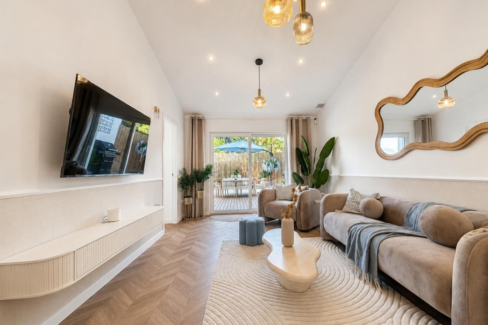 Resale - Villa - Orihuela - Punta Prima