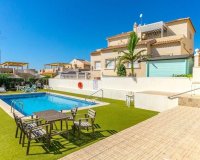 Resale - Villa - Orihuela - Villamartin