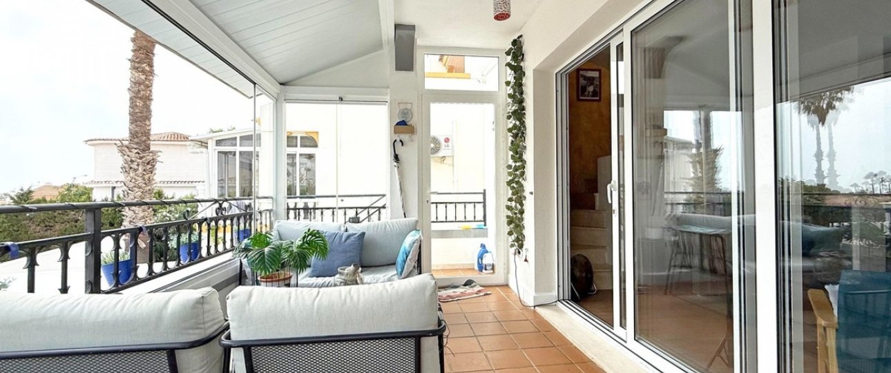 Resale - Villa - Orihuela - Villamartin