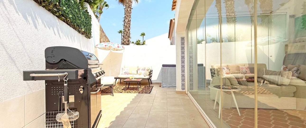 Resale - Villa - Orihuela - Villamartin