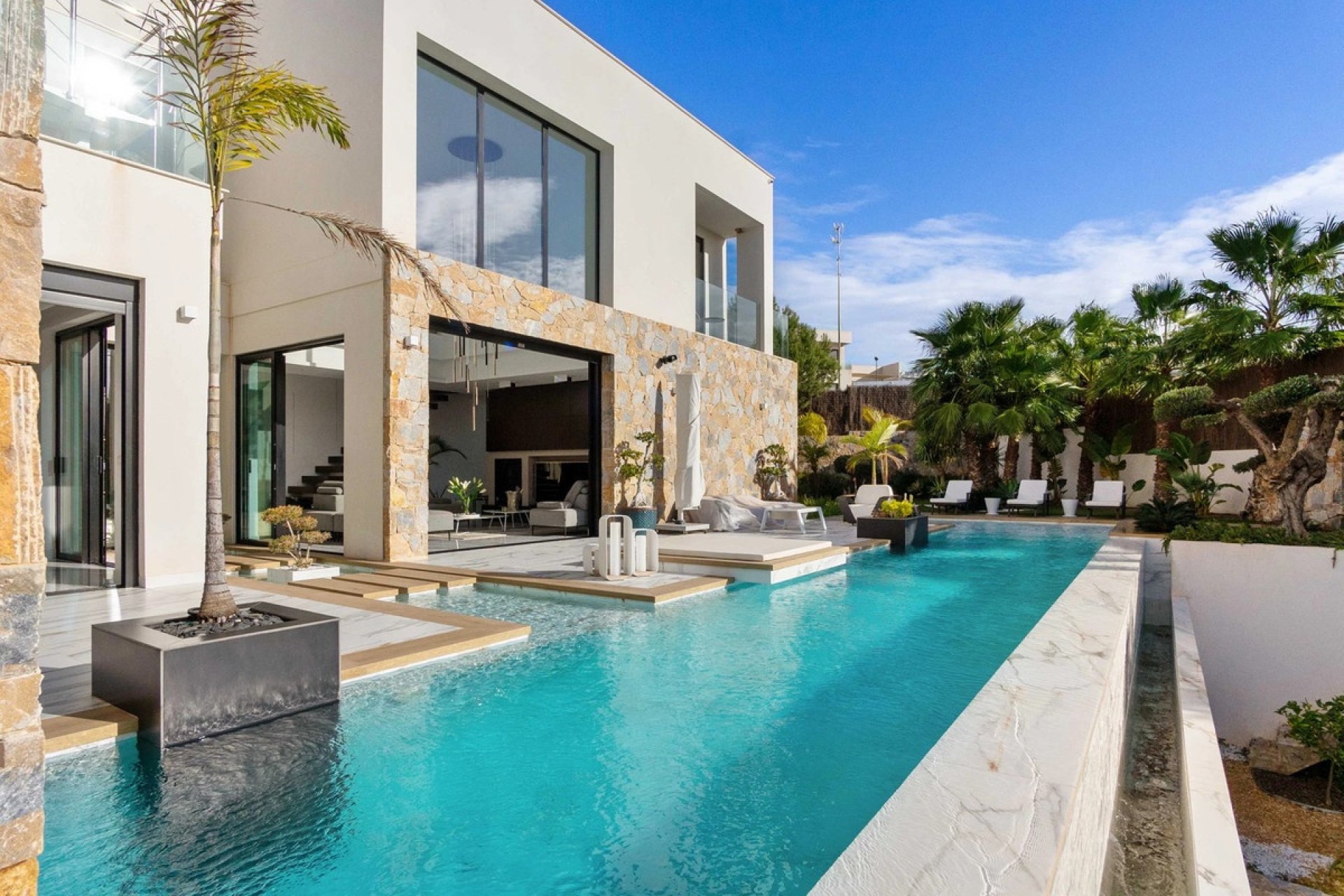 Resale - Villa - Orihuela - Villamartin