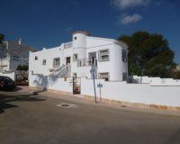 Resale - Villa - Orihuela - Villamartin