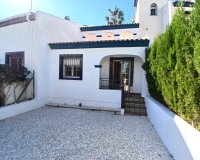 Resale - Villa - Orihuela - Villamartin