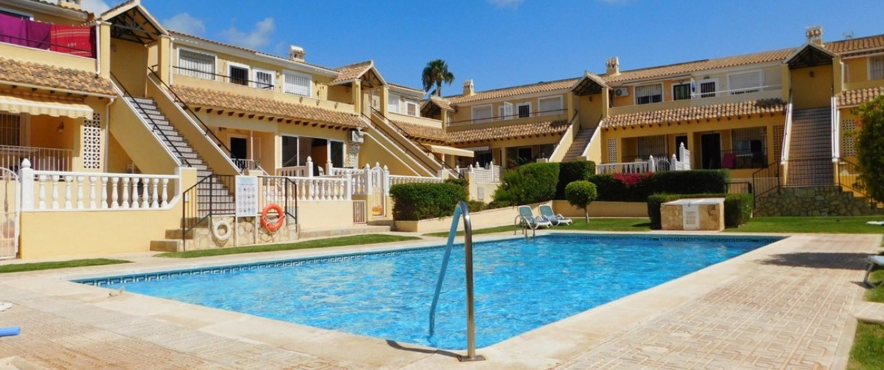 Resale - Villa - Orihuela - Villamartin