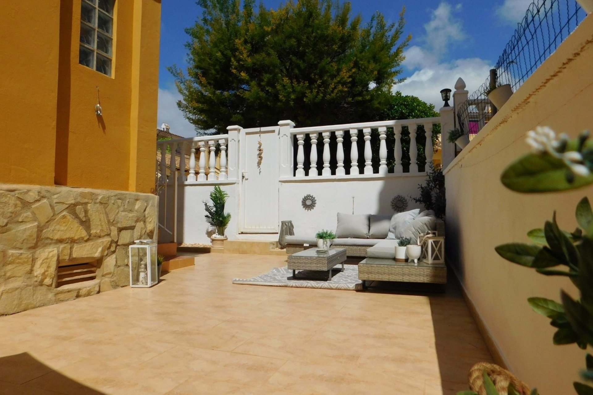 Resale - Villa - Orihuela - Villamartin
