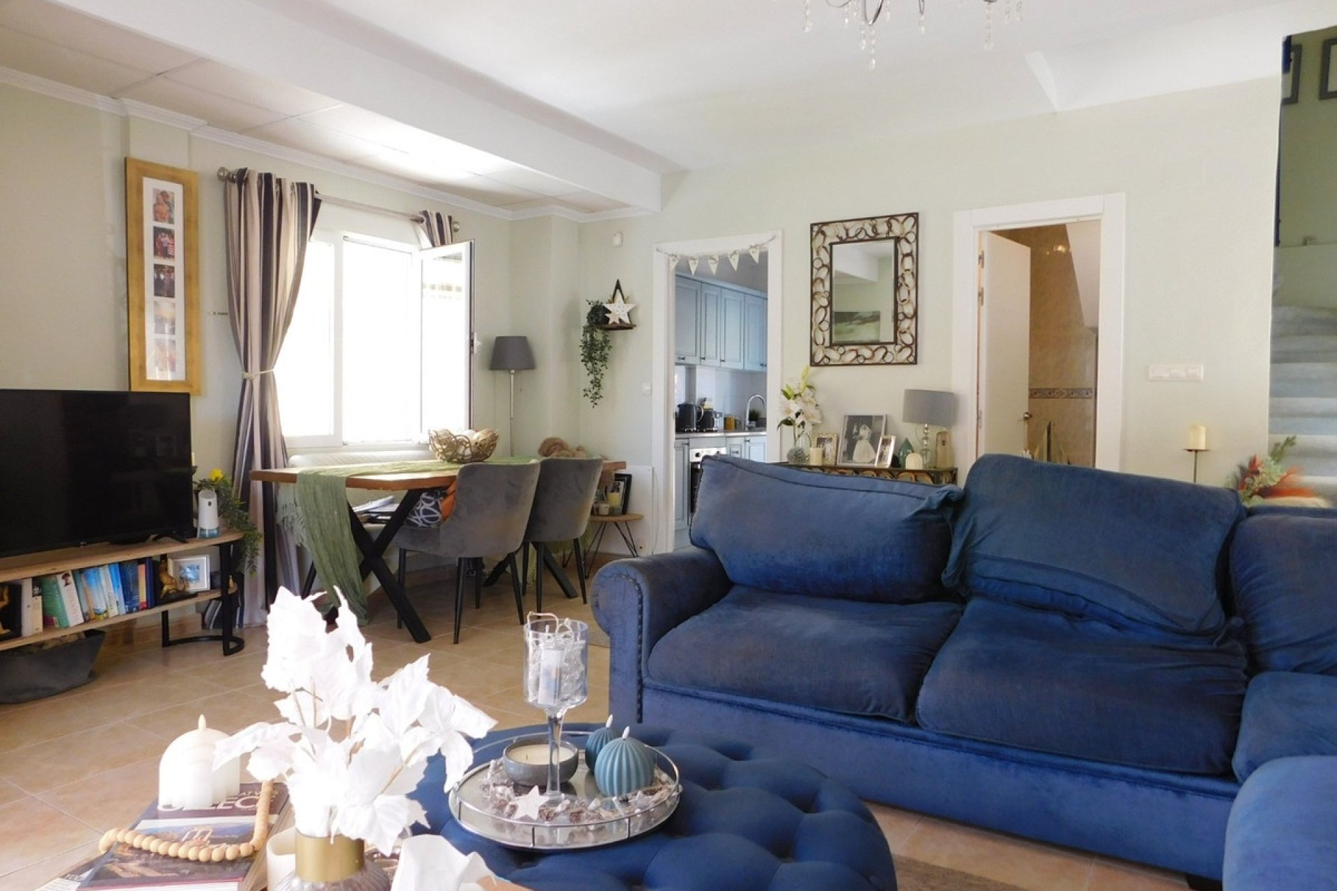 Resale - Villa - Orihuela - Villamartin