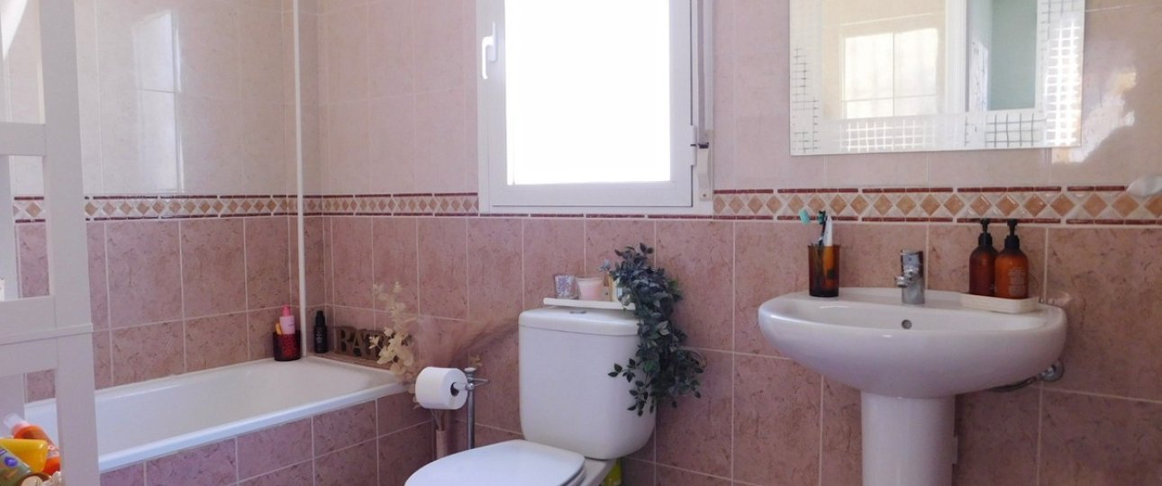 Resale - Villa - Orihuela - Villamartin