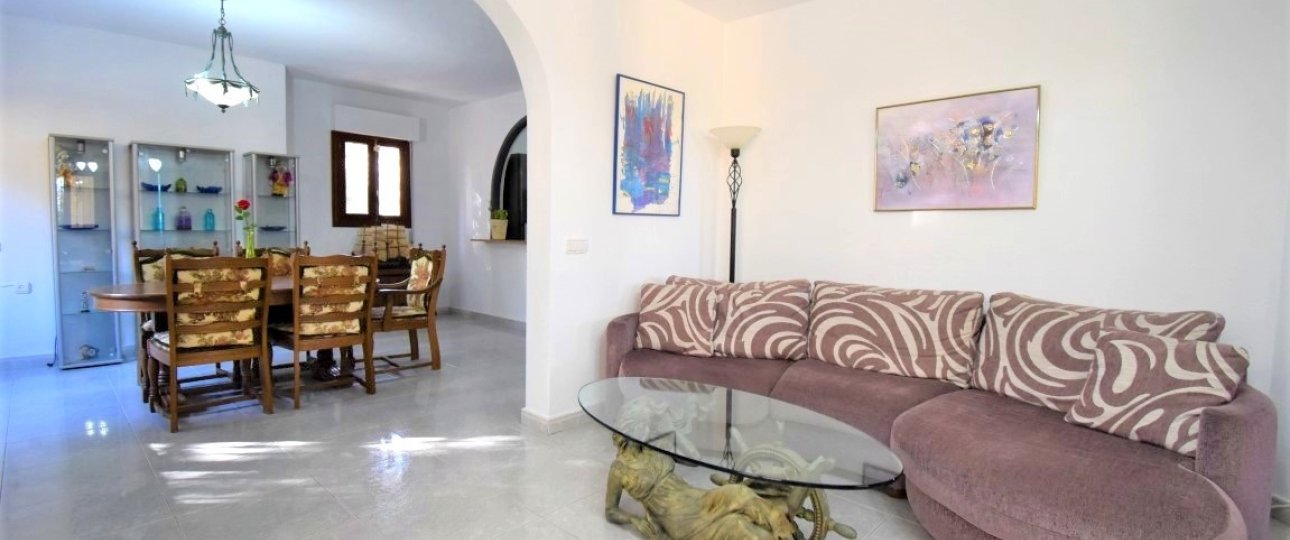 Resale - Villa - Orihuela - Villamartin
