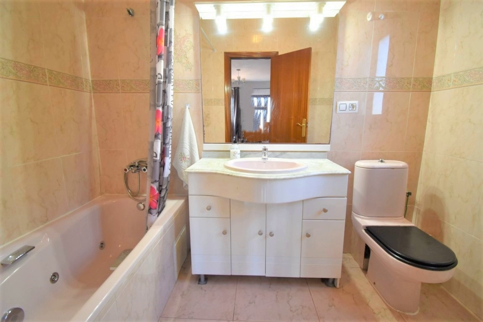 Resale - Villa - Orihuela - Villamartin